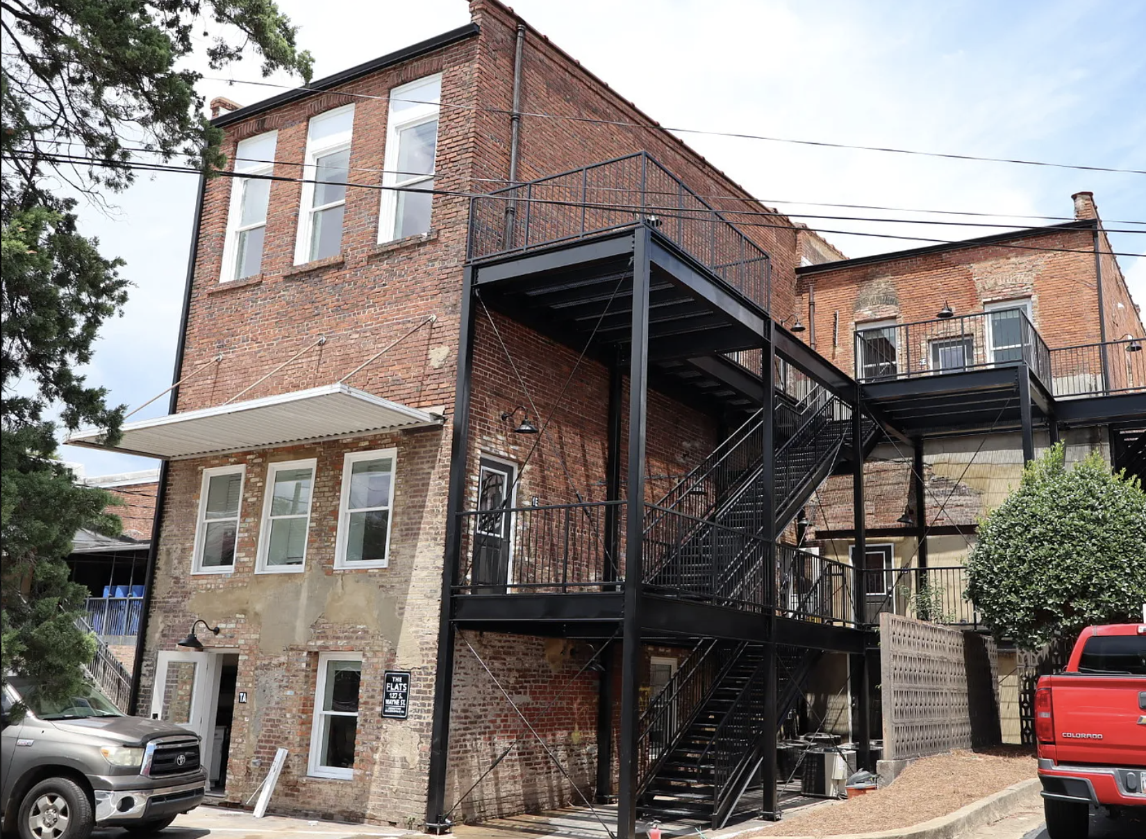 127 South Wayne Street 2F
