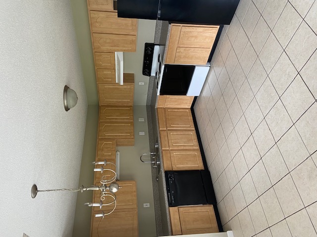 121D Legacy Way